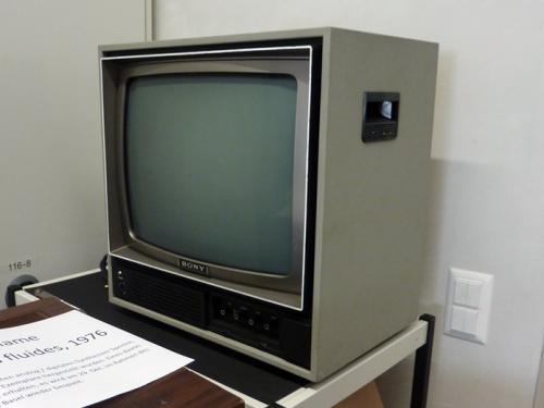 An early SONY monitor used for the exhibition "Reconstructing Swiss Video Art from the 1970s and 1980s". Photo: PACKED vzw.